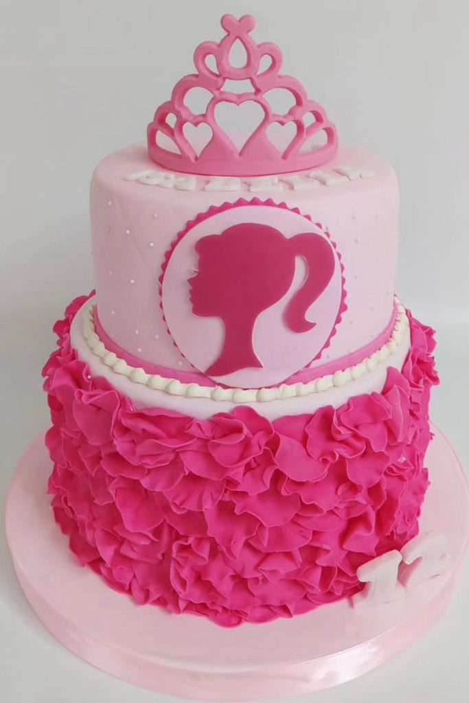 Barbie Cake Topper | Barbie birthday party, Custom cake toppers, Birthday cake  toppers